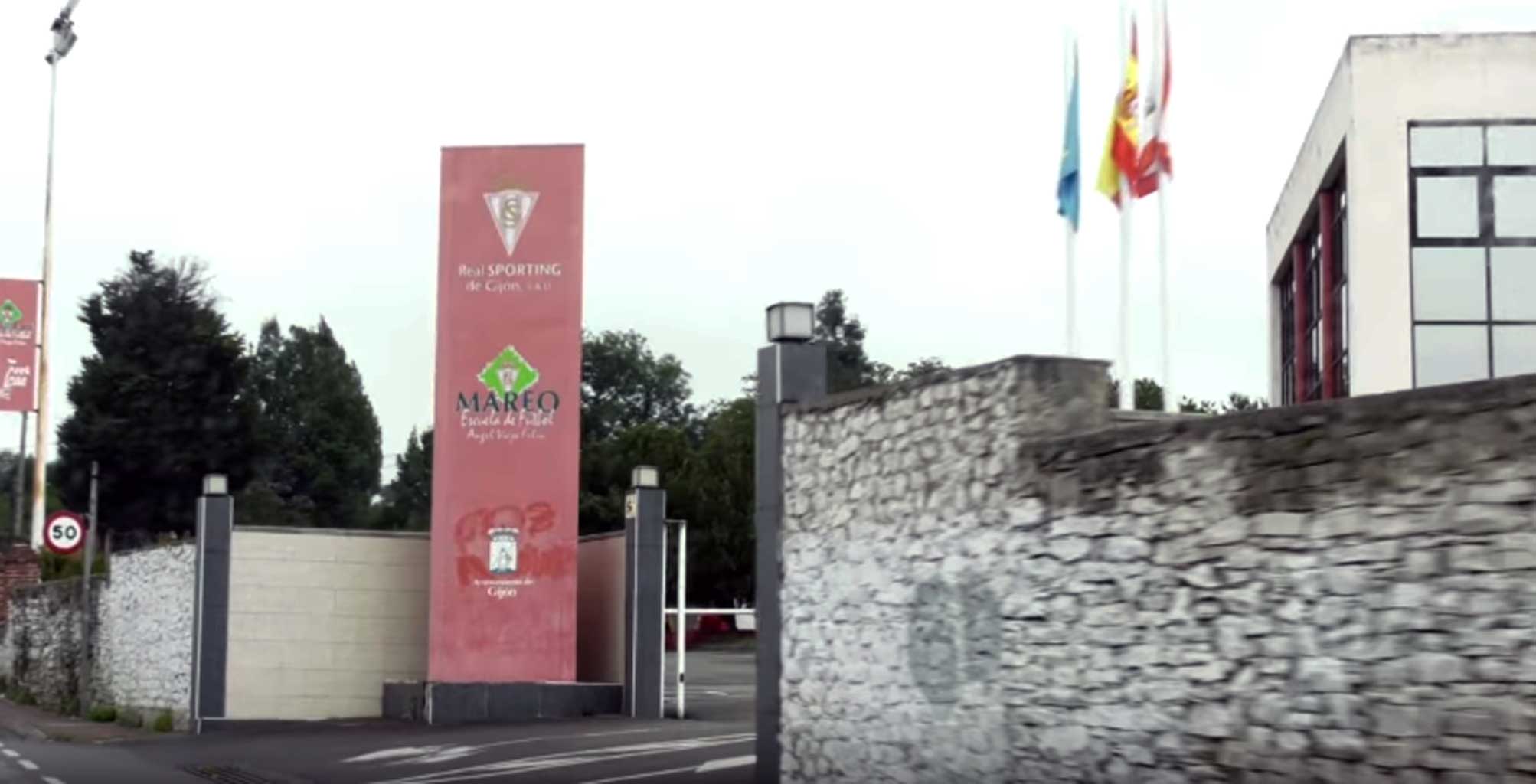 🎥 Alrededor de 50 niños acudieron a un entrenamiento de iniciación de la Escuela de Fútbol de Mareo Sporting1905