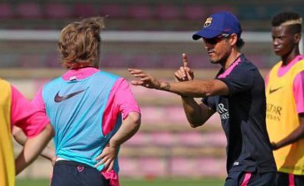 Halilovic cabrea a Luis Enrique Sporting1905