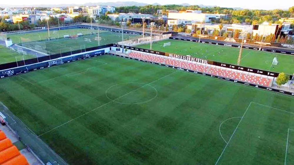 El equipo rojiblanco se entrenará este lunes en Paterna Sporting1905