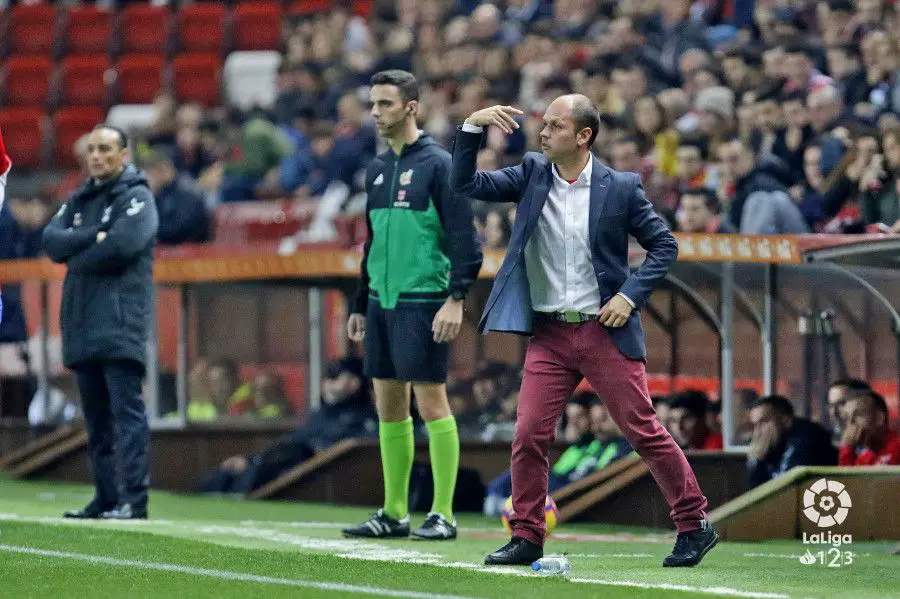 José Alberto: "Emociona escuchar el himno del Sporting desde el área técnica" Sporting1905