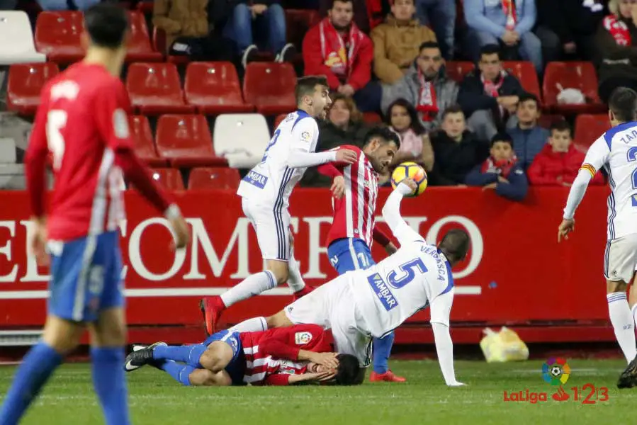 El Sporting suma su quinta jornada consecutiva sin ganar ante el Zaragoza Sporting1905