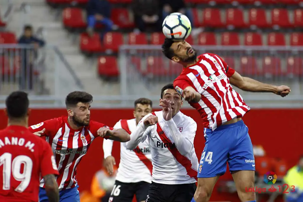 Álex Pérez se encuentra en observación en un hospital de Sevilla Sporting1905