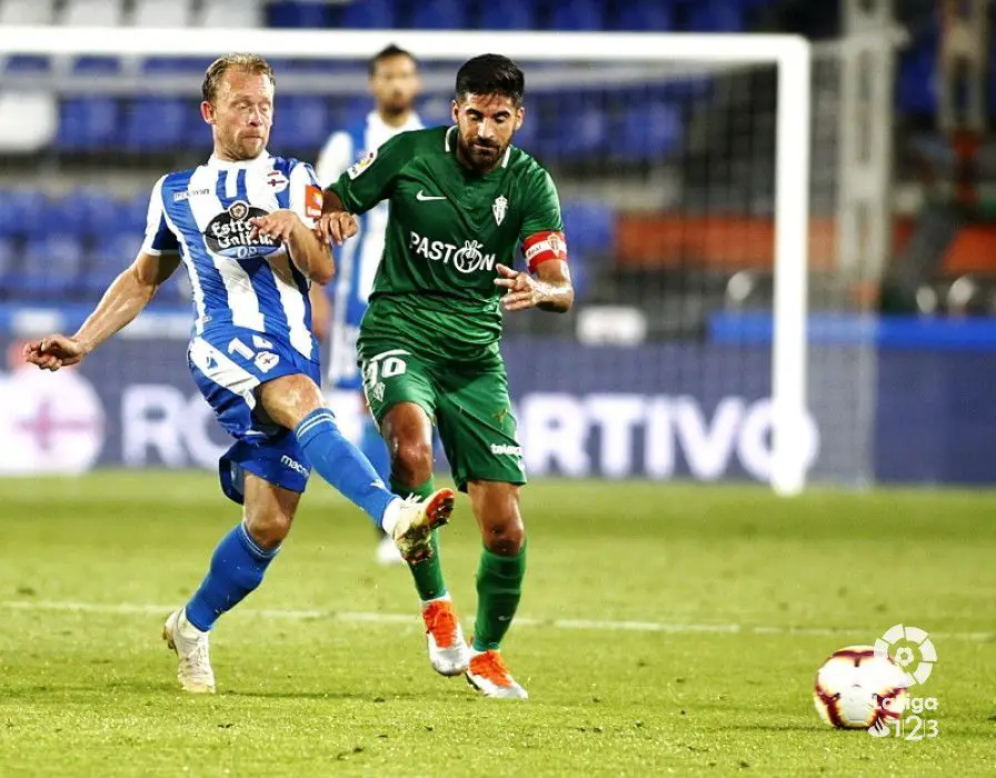 El Sporting se marchó de Riazor sin puntos y sin tirar a puerta Sporting1905