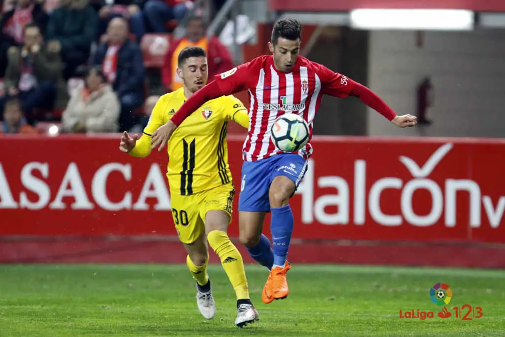 🎥 Jony recibe el premio Jugador Cinco Estrellas del mes de febrero Sporting1905