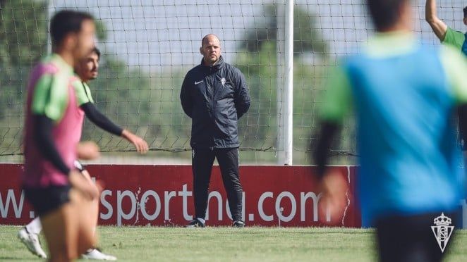 José Alberto seguirá “sacando conclusiones” con jugadores de filial Sporting1905